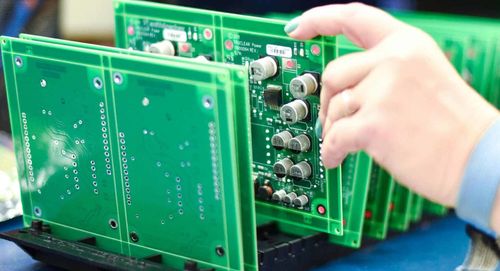 에 대한 최신 회사 뉴스 PCB와 PCBA의 차이점